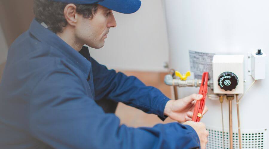 Professional Tankless Water Heater Installation in Lewistown, IL